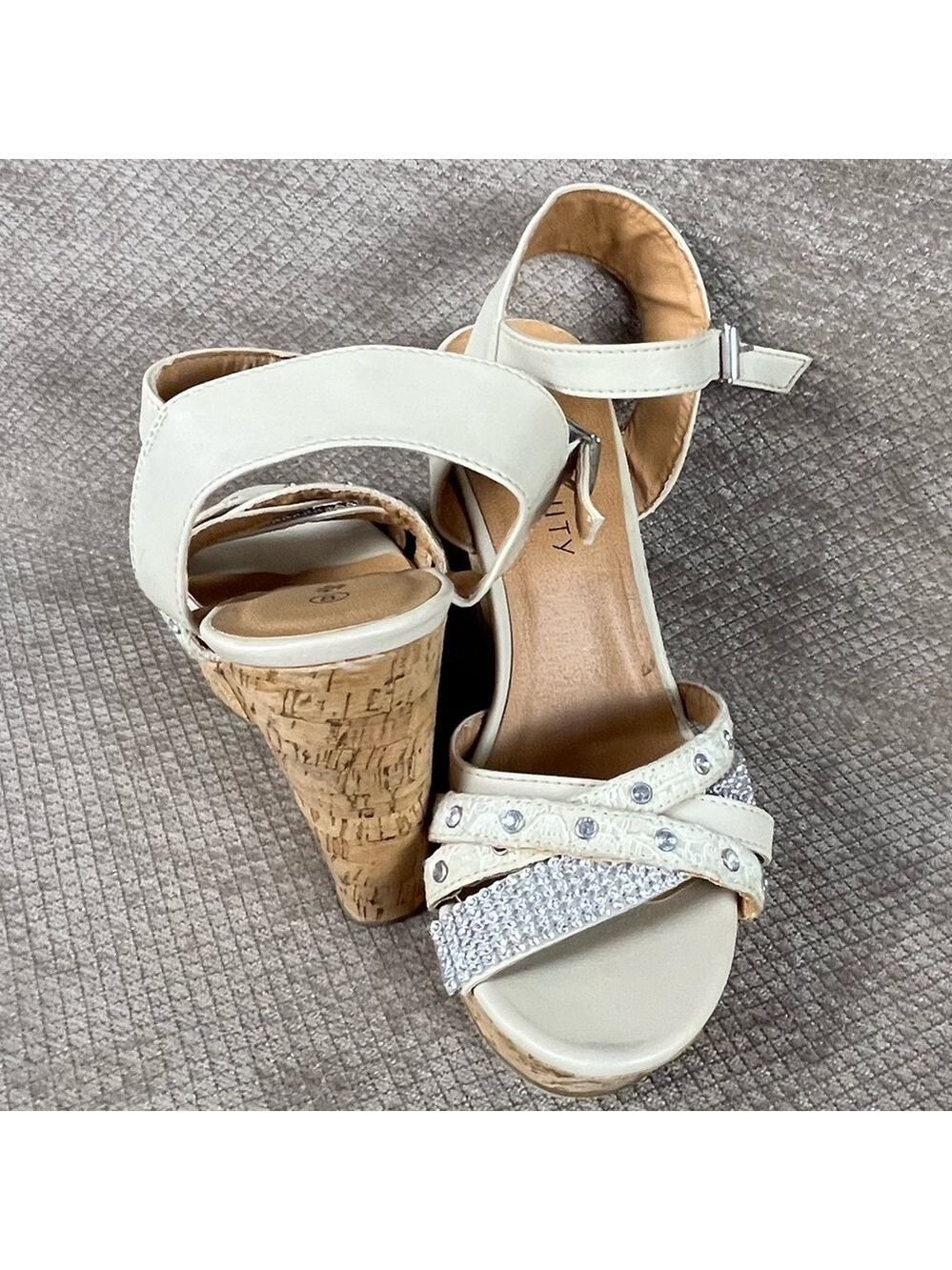 Vanity Cream and Silver Crystal Women's Sandals size 8 EUC